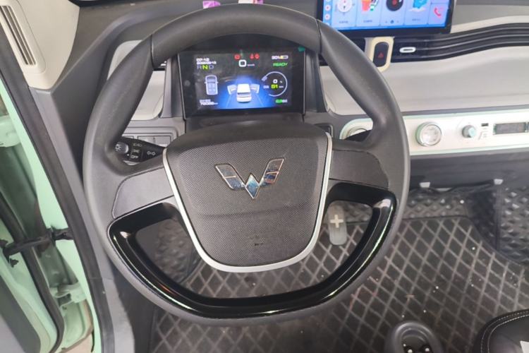 Used Wuling Hongguang MINIEV 2022 Macaron Premium Model – Lithium Iron Phosphate Steering Wheel