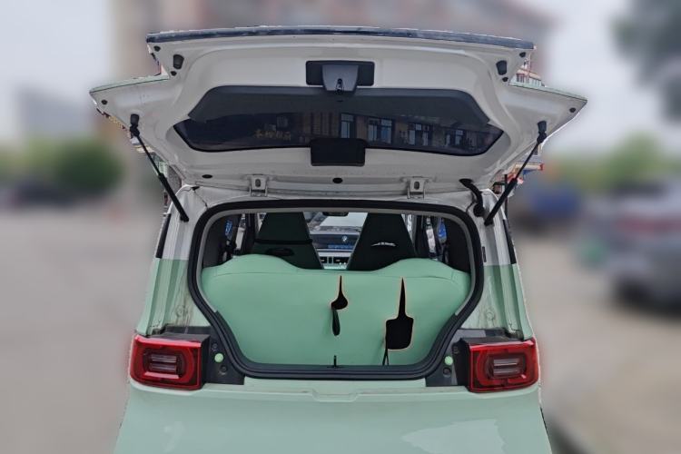 Used Wuling Hongguang MINIEV 2022 Macaron Fashion Edition Lithium-Nickel-Cobalt-Alpha-oxide Trunk