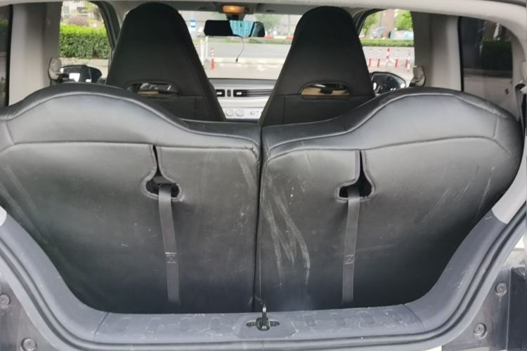 Used Wuling Hongguang MINIEV 2022 Macaron Premium Model – Lithium Iron Phosphate Trunk