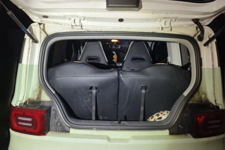 Used Wuling Hongguang MINIEV 2022 Macaron Premium Model – Lithium Iron Phosphate Trunk