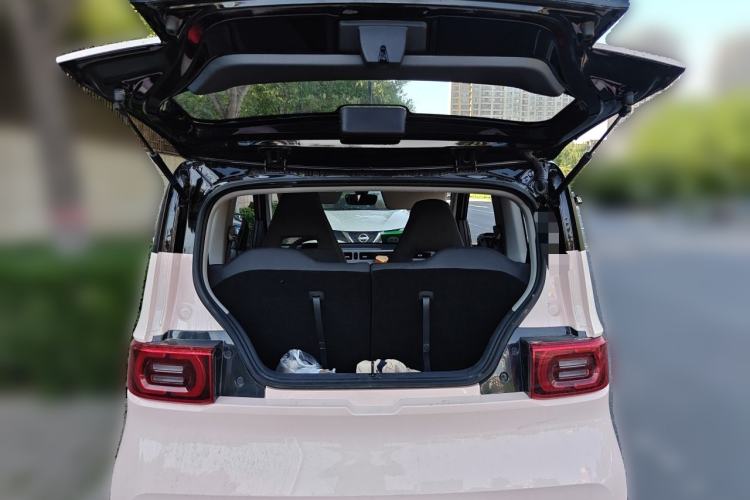 Used Wuling Hongguang MINIEV 2022 Macaron Premium Model – Lithium Iron Phosphate Trunk