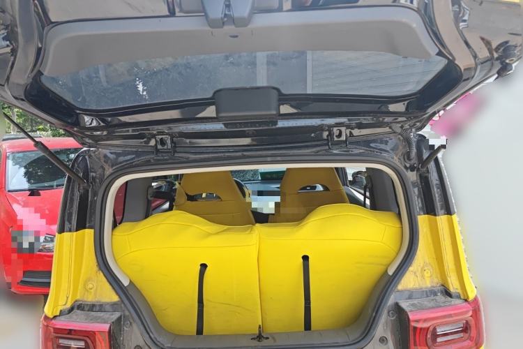 Used Wuling Hongguang MINIEV 2022 Macaron Fashion Edition Lithium-Nickel-Cobalt-Alpha-oxide Trunk