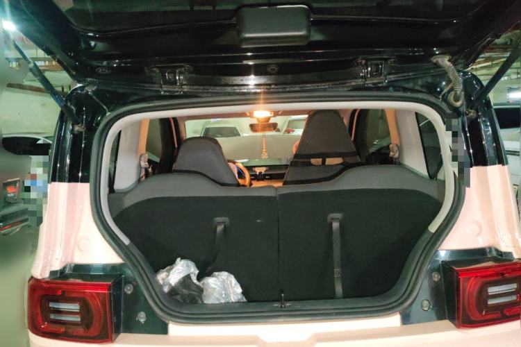Used Wuling Hongguang MINIEV 2022 Macaron Premium Model – Lithium Iron Phosphate Trunk