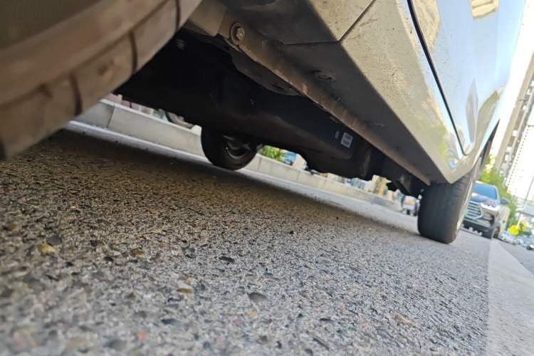 Used Wuling Hongguang MINIEV 2022 Zizai Version Lithium Iron Phosphate Chassis Front Left