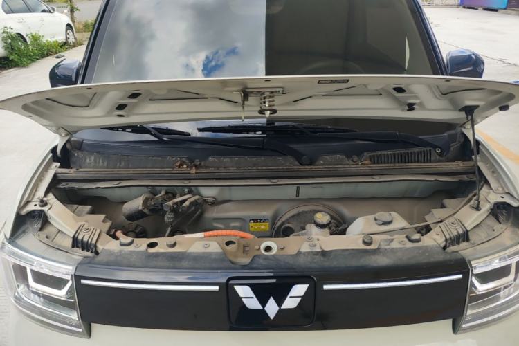 Used Wuling Hongguang MINIEV 2022 GAMEBOY 200km Gaming Edition with Lithium Iron Phosphate Engine Bay