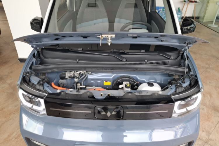 Used Wuling Hongguang MINIEV 2022 Macaron Premium Model – Lithium Iron Phosphate Engine Bay