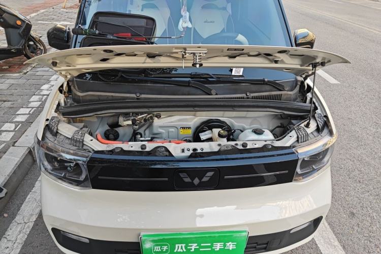 Used Wuling Hongguang MINIEV 2022 Zizai Version Lithium Iron Phosphate Engine Bay