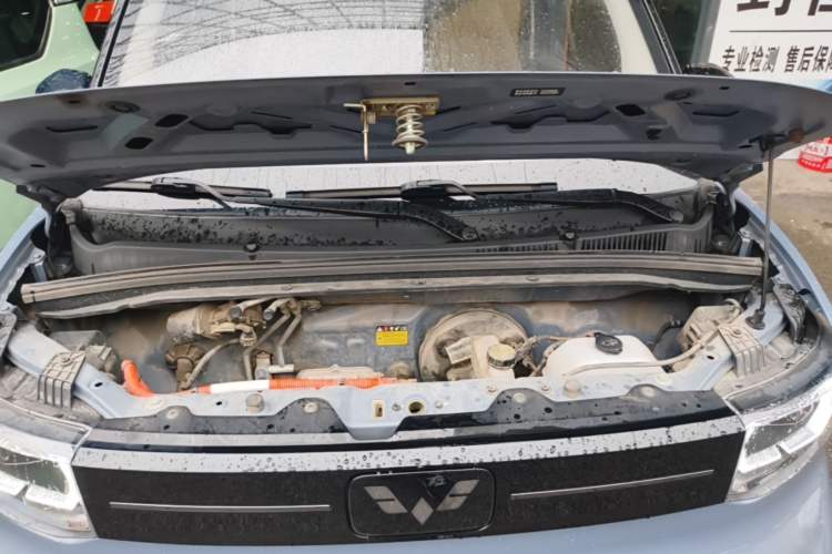 Used Wuling Hongguang MINIEV 2022 Macaron Premium Model – Lithium Iron Phosphate Engine Bay