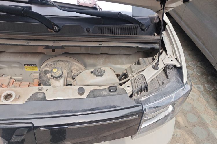 Used Wuling Hongguang MINIEV 2022 GAMEBOY 200km Gaming Edition with Lithium Iron Phosphate Engine Bay Left