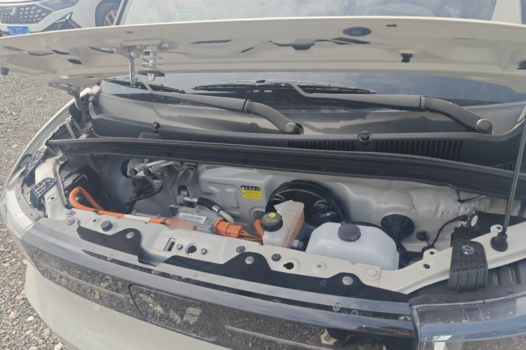 Used Wuling Hongguang MINIEV 2022 Macaron Premium Model – Lithium Iron Phosphate Engine Bay