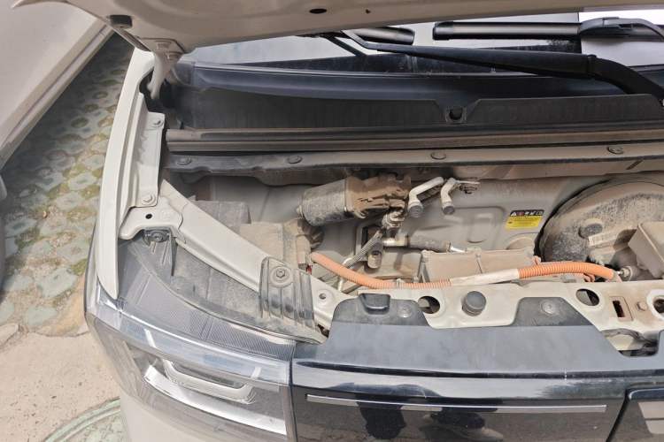 Used Wuling Hongguang MINIEV 2022 GAMEBOY 200km Gaming Edition with Lithium Iron Phosphate Engine Bay Right