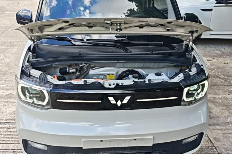 Used Wuling Hongguang MINIEV 2022 Macaron Premium Model – Lithium Iron Phosphate Engine Bay