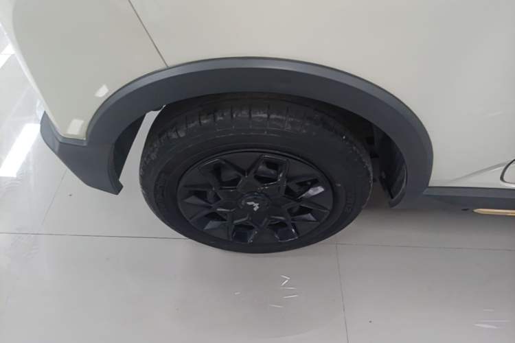 Used Wuling Hongguang MINIEV 2022 GAMEBOY 200km Gaming Edition with Lithium Iron Phosphate Exterior 5