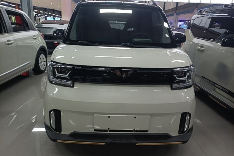 Used Wuling Hongguang MINIEV 2022 GAMEBOY 200km Gaming Edition with Lithium Iron Phosphate Front