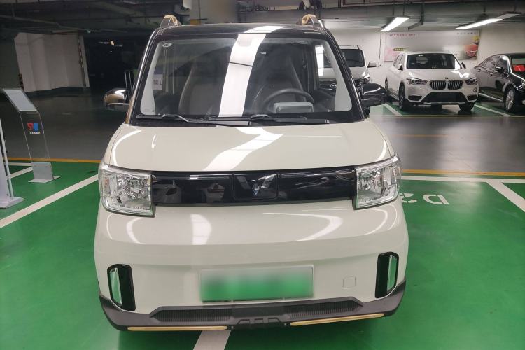 Used Wuling Hongguang MINIEV 2022 GAMEBOY 200km Play Edition with Lithium Iron Phosphate Front