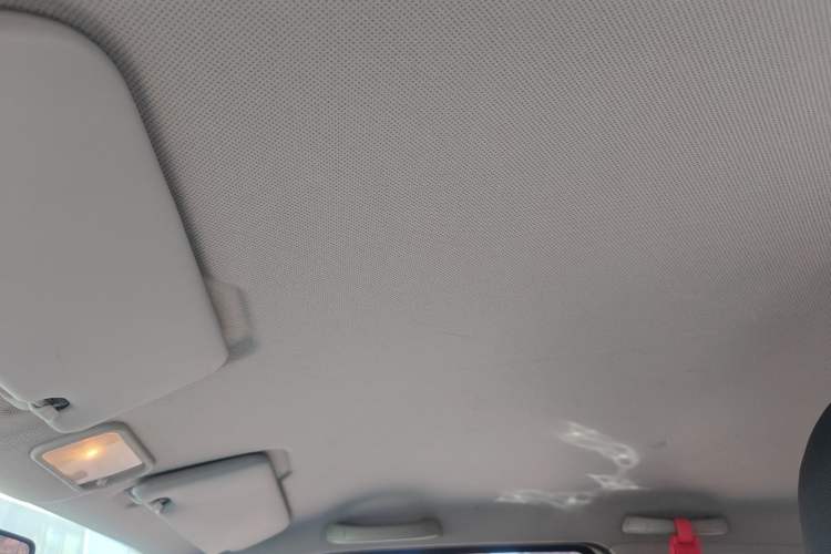 Used Wuling Hongguang MINIEV 2022 Macaron Fashion Edition Lithium-Nickel-Cobalt-Alpha-oxide Headliner