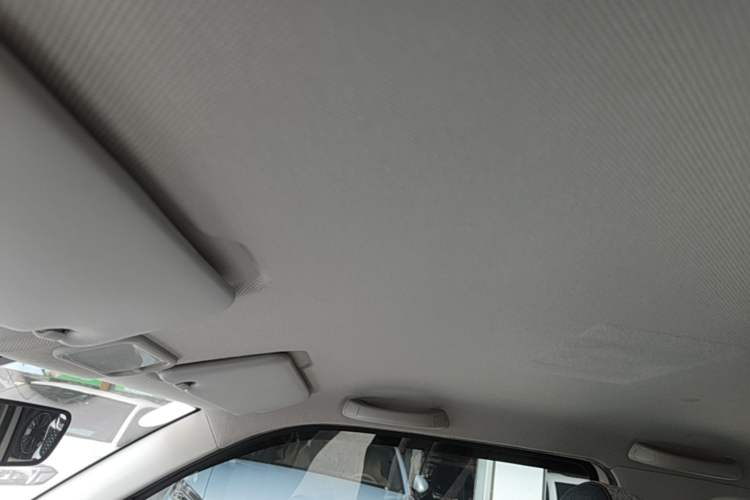 Used Wuling Hongguang MINIEV 2022 Macaron Premium Model – Lithium Iron Phosphate Headliner