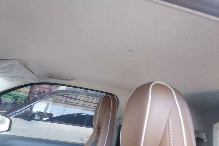Used Wuling Hongguang MINIEV 2022 GAMEBOY 200km Gaming Edition with Lithium Iron Phosphate Headliner