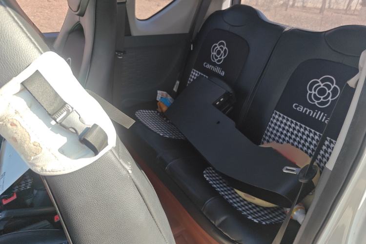 Used Wuling Hongguang MINIEV 2022 Macaron Fashion Edition Lithium-Nickel-Cobalt-Alpha-oxide Interior 4