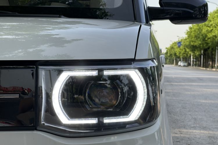 Used Wuling Hongguang MINIEV 2022 Macaron Premium Model – Lithium Iron Phosphate Left Front Headlight
