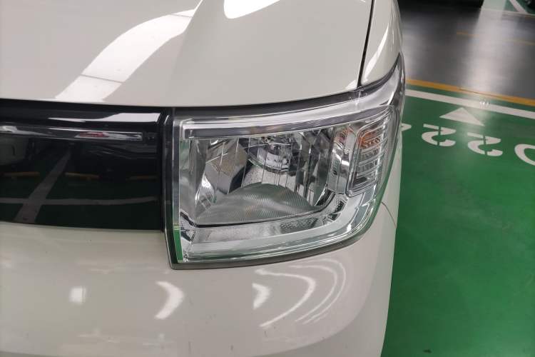 Used Wuling Hongguang MINIEV 2022 GAMEBOY 200km Play Edition with Lithium Iron Phosphate Left Front Headlight