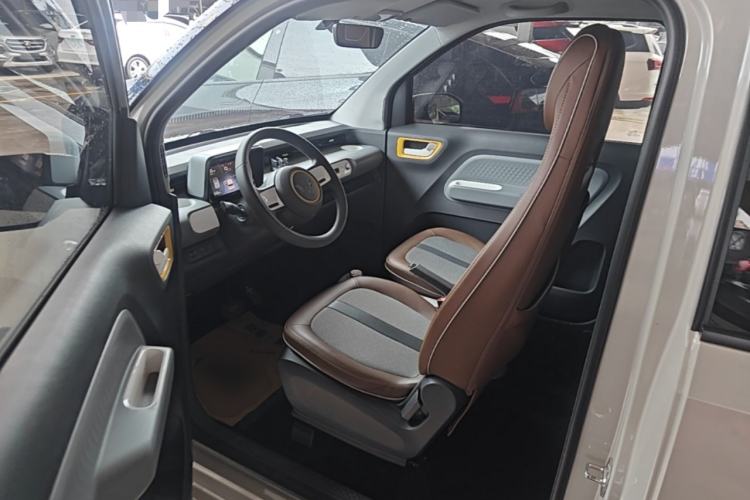 Used Wuling Hongguang MINIEV 2022 GAMEBOY 300km Enthusiast Model with Lithium Iron Phosphate Left Front Seat