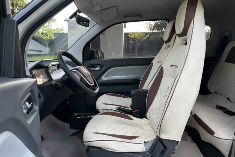 Used Wuling Hongguang MINIEV 2022 Macaron Premium Model – Lithium Iron Phosphate Left Front Seat