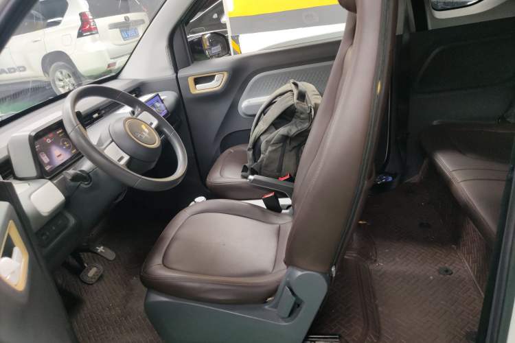 Used Wuling Hongguang MINIEV 2022 GAMEBOY 200km Play Edition with Lithium Iron Phosphate Left Front Seat