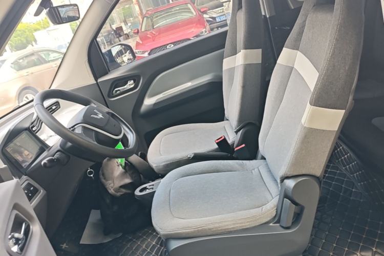 Used Wuling Hongguang MINIEV 2022 Macaron Premium Model – Lithium Iron Phosphate Left Front Seat