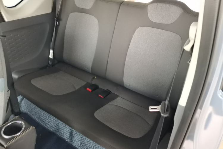 Used Wuling Hongguang MINIEV 2022 Macaron Premium Model – Lithium Iron Phosphate Left Rear Seat