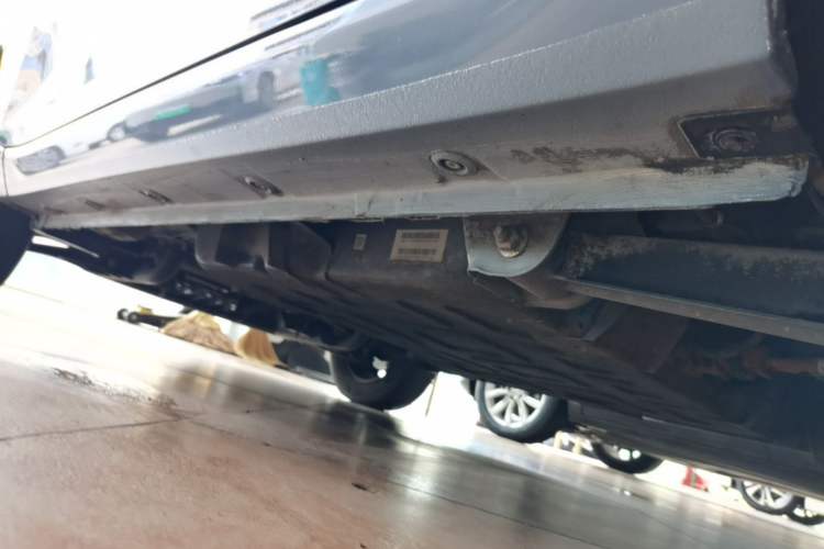 Used Wuling Hongguang MINIEV 2022 Macaron Premium Model – Lithium Iron Phosphate Left Side Sill