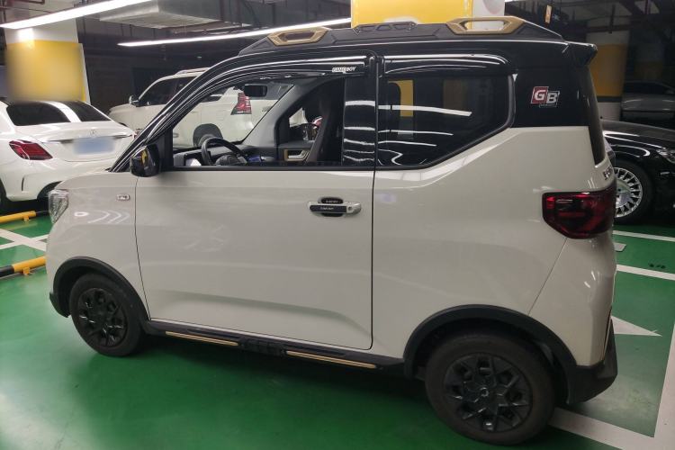 Used Wuling Hongguang MINIEV 2022 GAMEBOY 200km Play Edition with Lithium Iron Phosphate Left Side