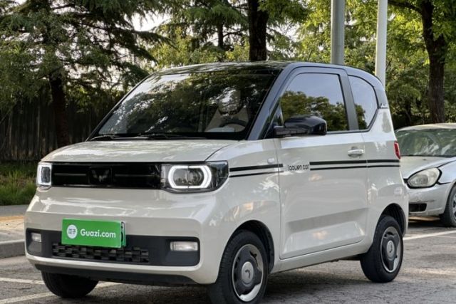 Used Wuling Hongguang MINIEV 2022 Macaron Premium Model – Lithium Iron Phosphate