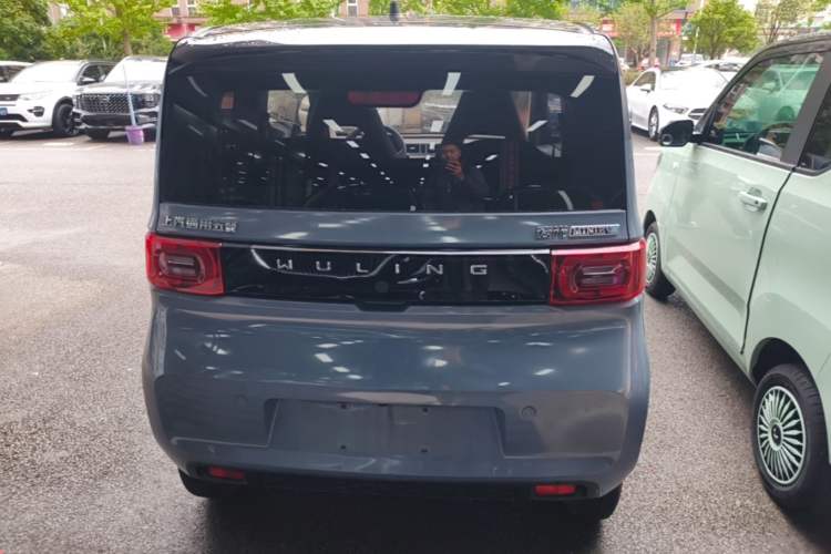 Used Wuling Hongguang MINIEV 2022 Macaron Premium Model – Lithium Iron Phosphate Rear