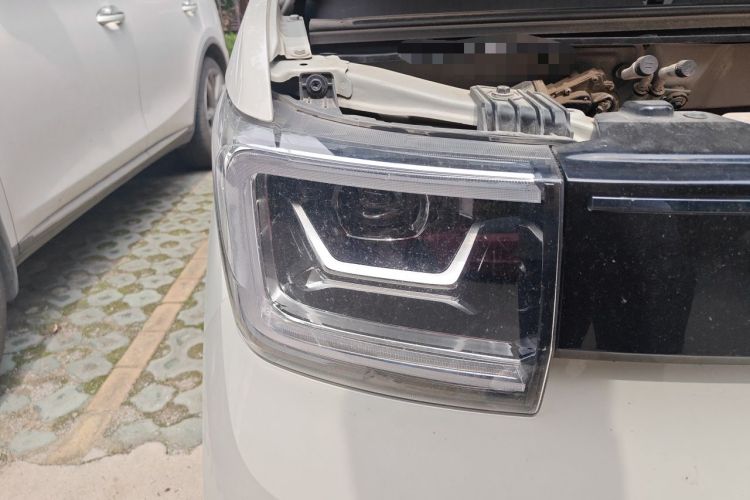 Used Wuling Hongguang MINIEV 2022 GAMEBOY 200km Gaming Edition with Lithium Iron Phosphate Right Front Headlight