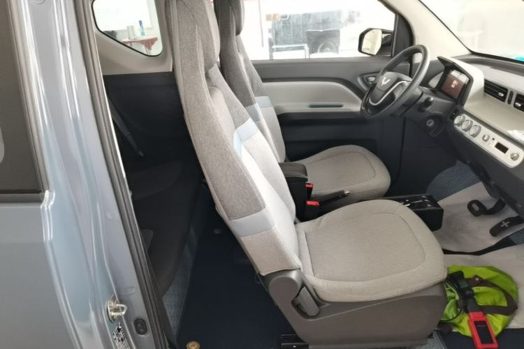 Used Wuling Hongguang MINIEV 2022 Macaron Premium Model – Lithium Iron Phosphate Right Front Seat