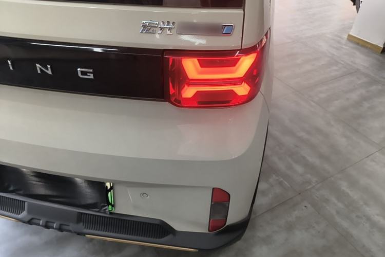 Used Wuling Hongguang MINIEV 2022 GAMEBOY 300km Enthusiast Model with Lithium Iron Phosphate Right Rear Taillight