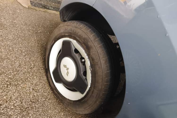 Used Wuling Hongguang MINIEV 2022 Macaron Premium Model – Lithium Iron Phosphate Right Rear Wheel Hub