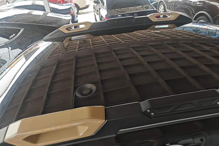 Used Wuling Hongguang MINIEV 2022 GAMEBOY 300km Enthusiast Model with Lithium Iron Phosphate Roof