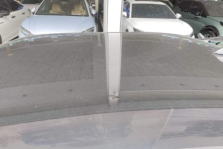 Used Wuling Hongguang MINIEV 2022 Macaron Premium Model – Lithium Iron Phosphate Roof