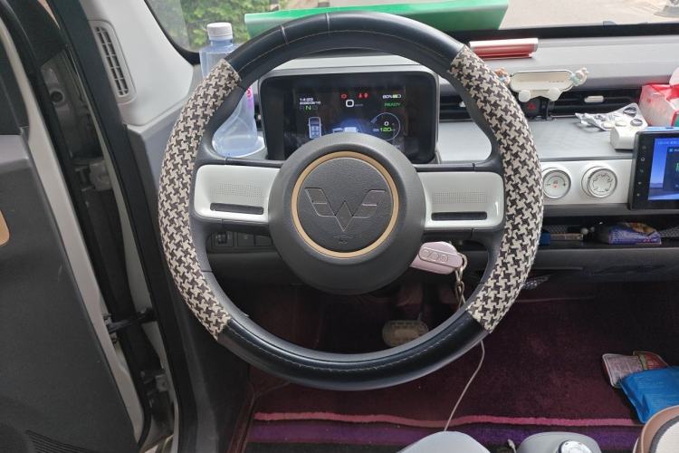 Used Wuling Hongguang MINIEV 2022 GAMEBOY 200km Gaming Edition with Lithium Iron Phosphate Steering Wheel