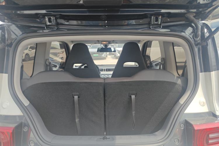Used Wuling Hongguang MINIEV 2022 Macaron Premium Model – Lithium Iron Phosphate Trunk