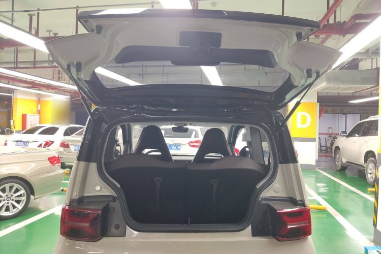 Used Wuling Hongguang MINIEV 2022 GAMEBOY 200km Play Edition with Lithium Iron Phosphate Trunk