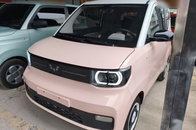 Used Wuling Hongguang MINIEV 2022 Macaron Fashion Model Lithium Iron Phosphate