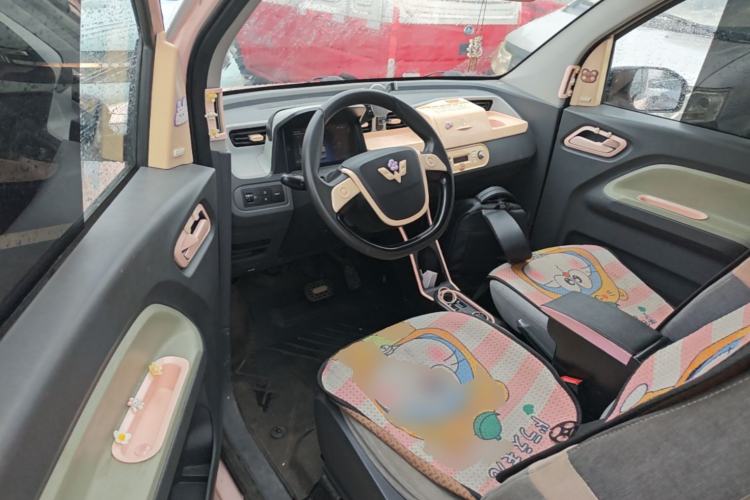 Used Wuling Hongguang MINIEV 2022 Macaron Premium Model – Lithium Iron Phosphate Driver Seat