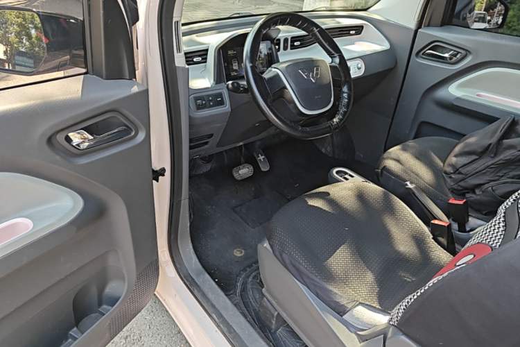 Used Wuling Hongguang MINIEV 2022 Enjoy Edition Lithium Iron Phosphate Driver Seat