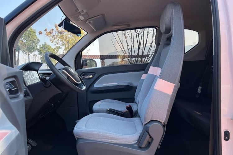 Used Wuling Hongguang MINIEV 2022 Macaron-Color Edition Lithium Iron Phosphate Driver Seat