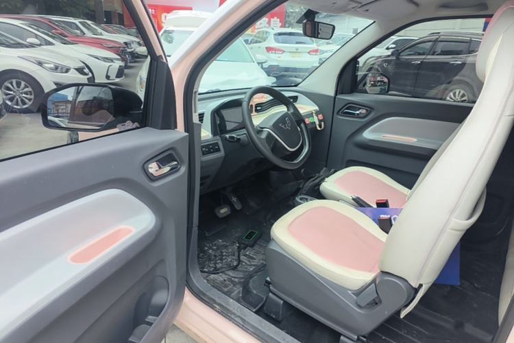 Used Wuling Hongguang MINIEV 2022 Macaron Premium Model – Lithium Ternary Battery Driver Seat