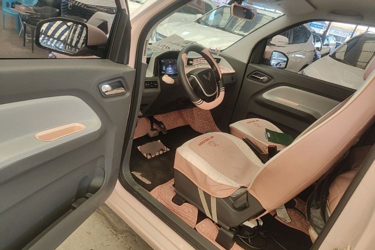 Used Wuling Hongguang MINIEV 2022 Macaron Premium Model – Lithium Ternary Battery Driver Seat