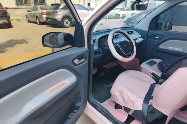 Used Wuling Hongguang MINIEV 2022 Macaron Premium Model – Lithium Iron Phosphate Driver Seat